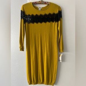 Bar iii NWT SWEATER DRESS Size Small lace insets